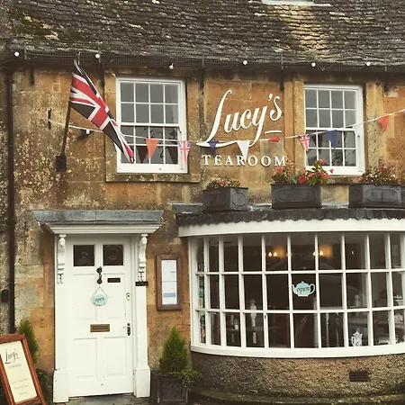 Lucy'S Tearoom B&B-2